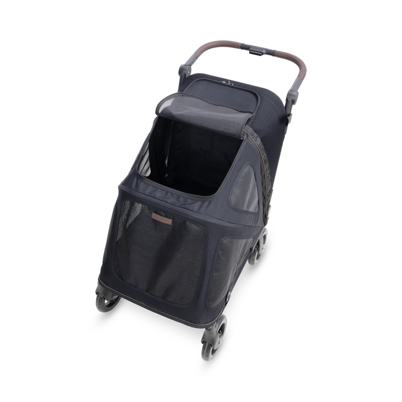 Medium / Graphite Black